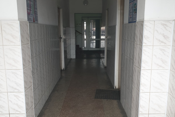 Действующий завод по производству безалкогольных напитков, минеральной воды и кукурузных палочек